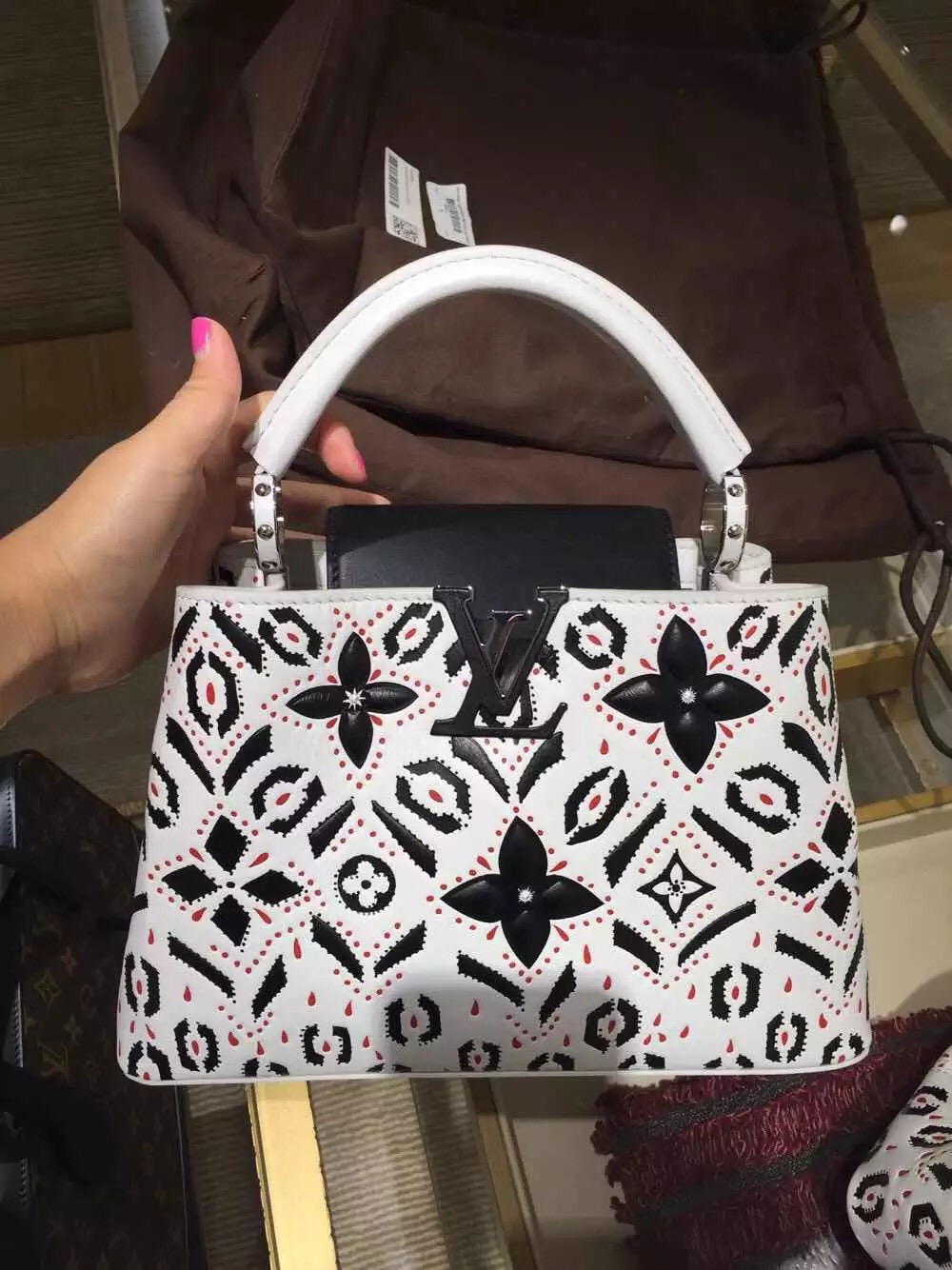 Real Louis Vuitton Emblematic Capucines BB Bag M50859